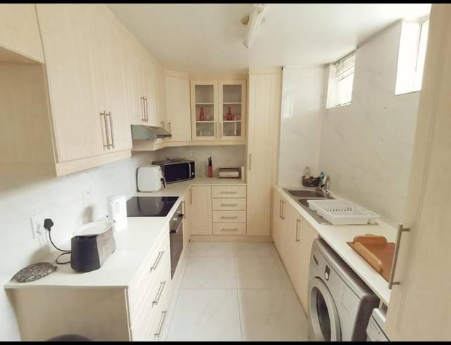 3 BEDROOM PROPERTY TO RENT IN SOUTH BEACH